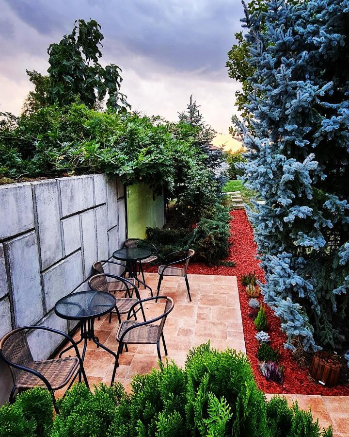 Kubiq Residence Giarmata Exterior photo